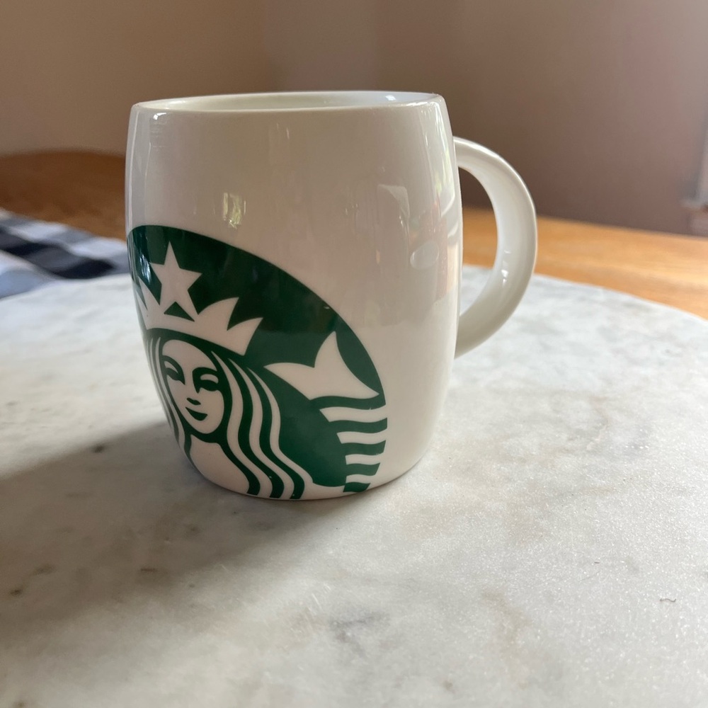 Starbucks 2010 14oz White with Green Siren Coffee Mug